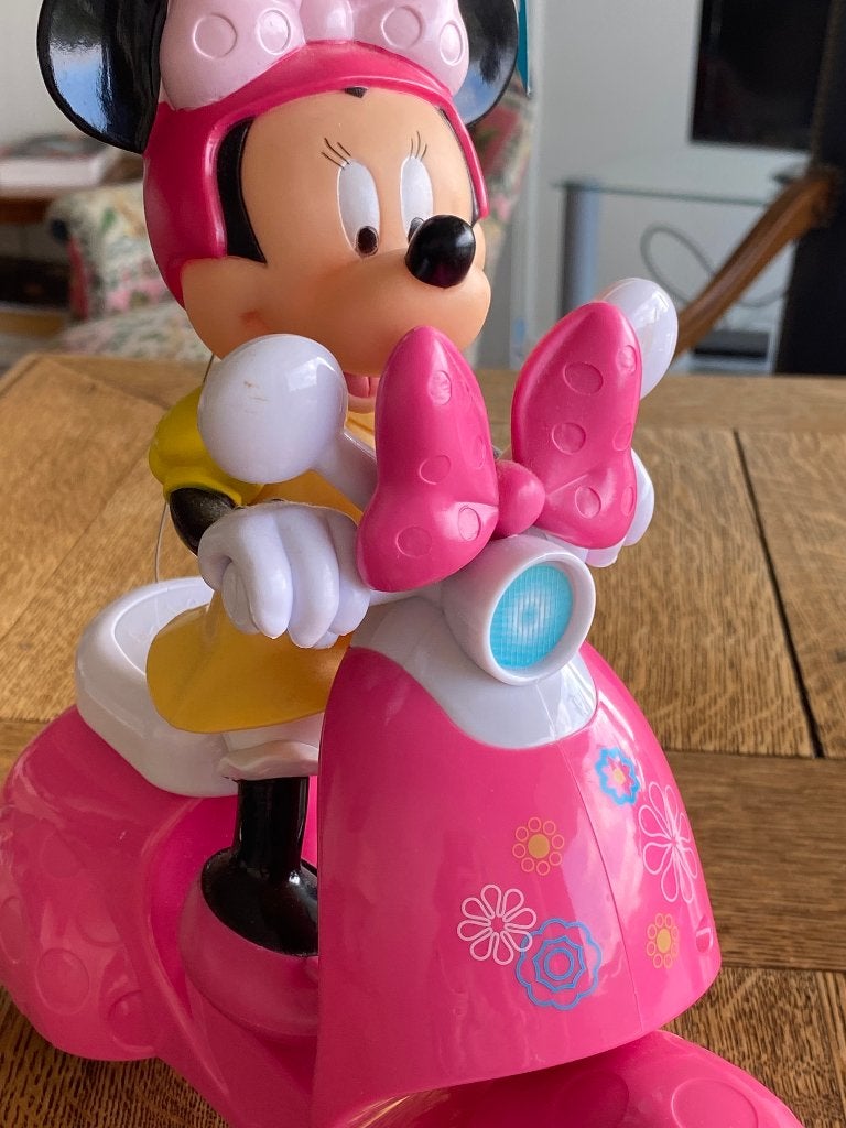Minnie a moto, Enlèvement ou Envoi, Comme neuf