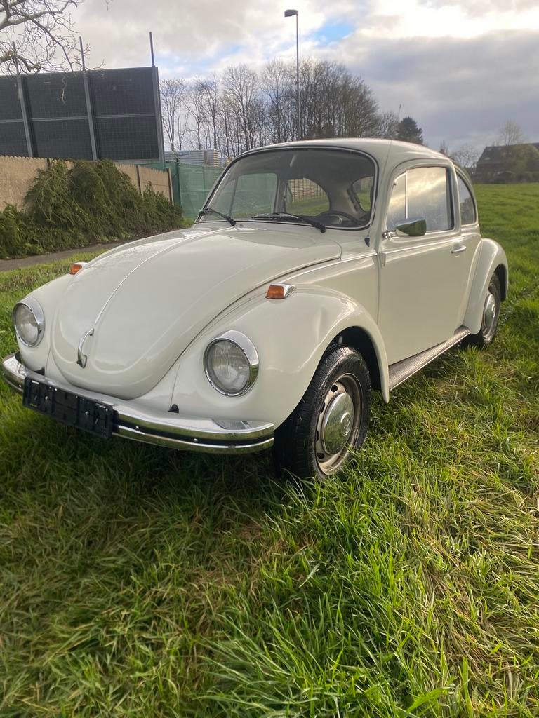 Belgische kever 1973 1303s automaat, Auto's, Automaat, Achterwielaandrijving, Wit, Bedrijf