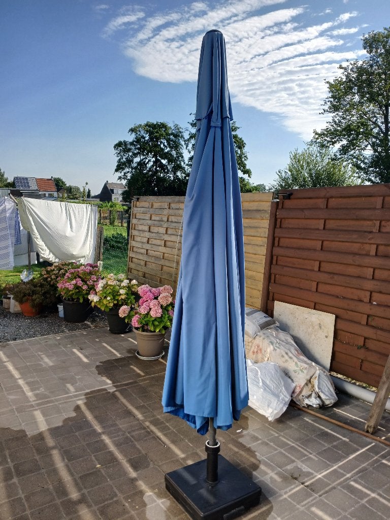Parasol 3,5M azuurblauw  zonder VOET, Enlèvement, Comme neuf, 3 à 4 mètres, Base de parasol