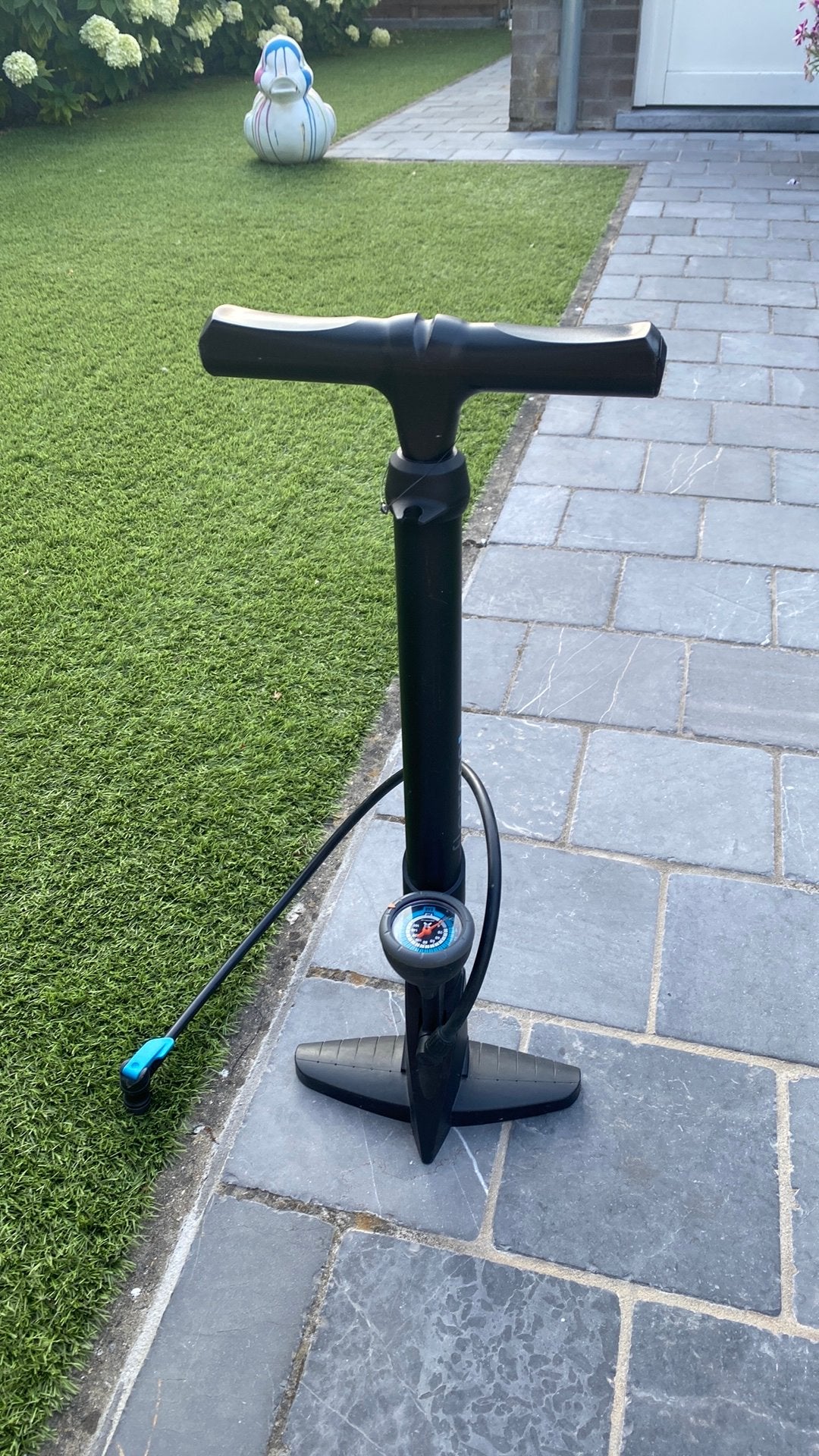 Fietspomp, Ophalen, Zo goed als nieuw