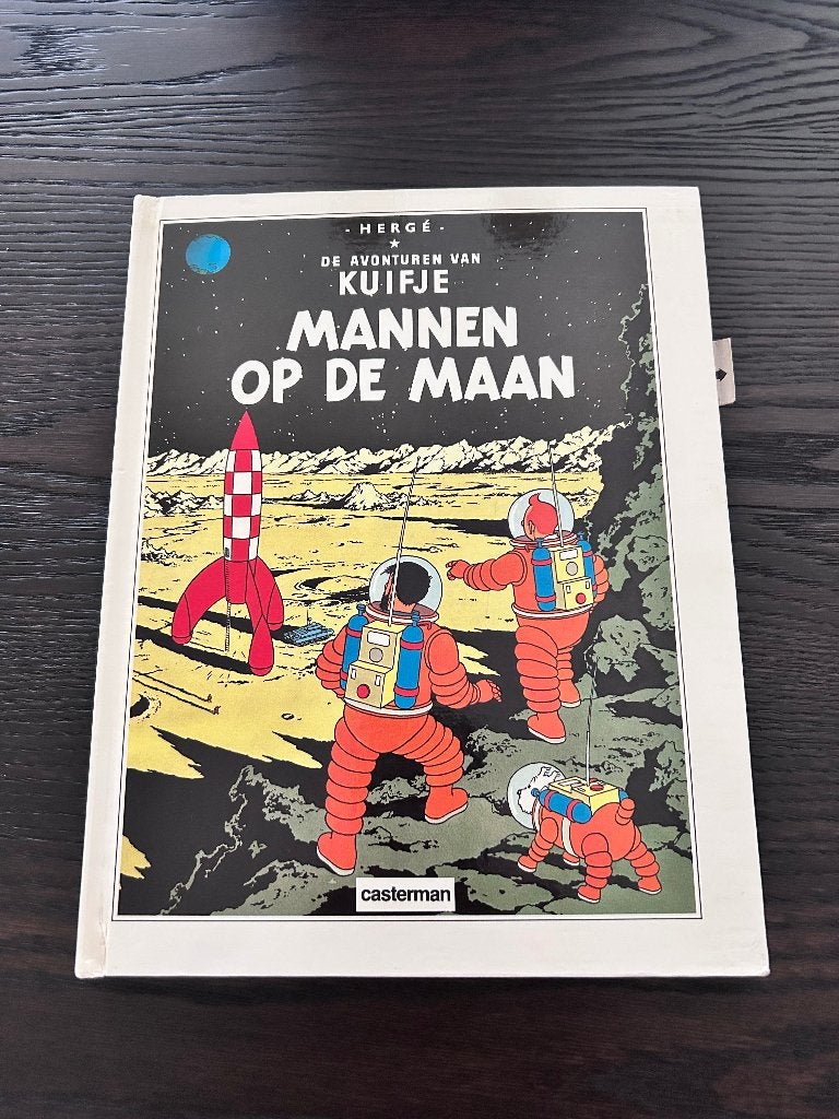 Tintin Kuifje Pop up boek Mannen op de maan moulinsart  1992, Une BD, Enlèvement ou Envoi, Comme neuf