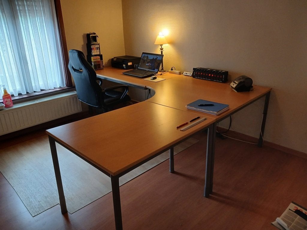 Groot bureau, Diversen, Bureau-accessoires, Gebruikt, Ophalen
