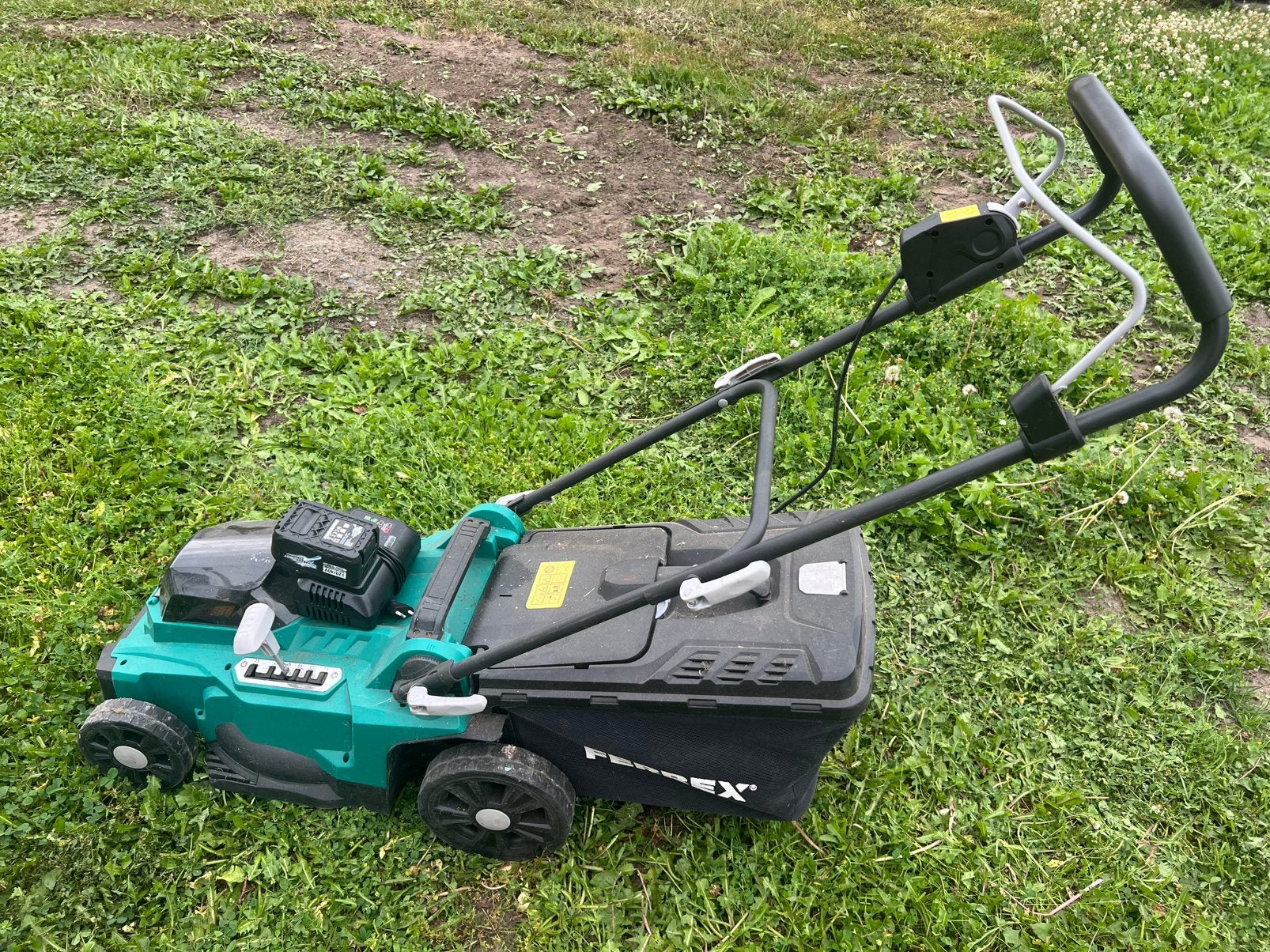 Accu grasmaaier, Tuin en Terras, Ophalen, Zo goed als nieuw