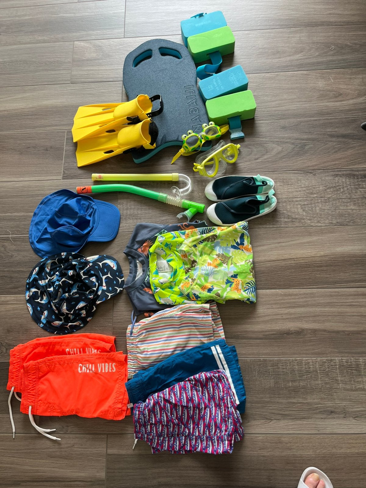 Pakket zwemgerief en kledij 5-6 jaar, Ophalen, Zo goed als nieuw