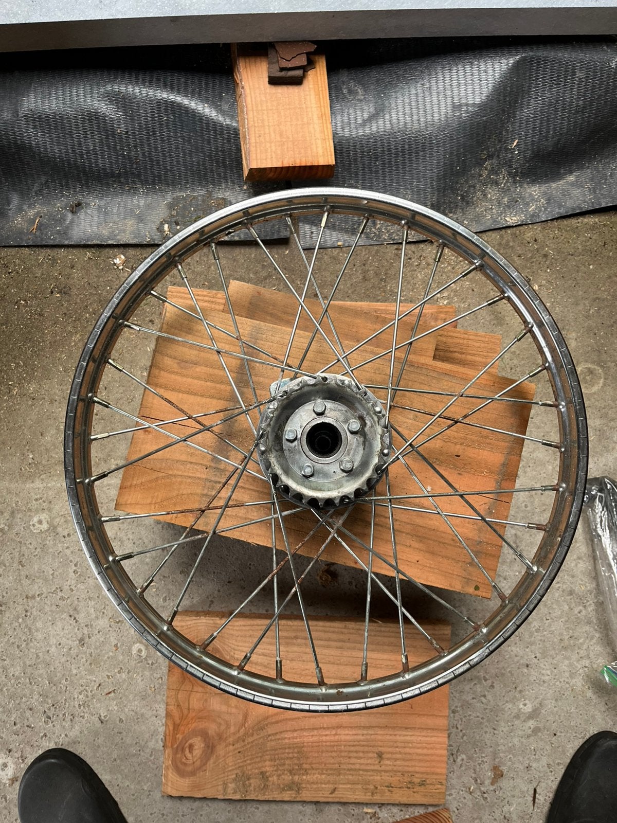 Achterwiel honda amigo novio, Enlèvement, Comme neuf