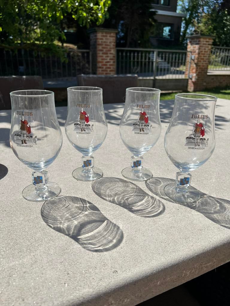 4 Hoegaarden Julius glazen in perfecte staat, Verzamelen, Ophalen, Zo goed als nieuw