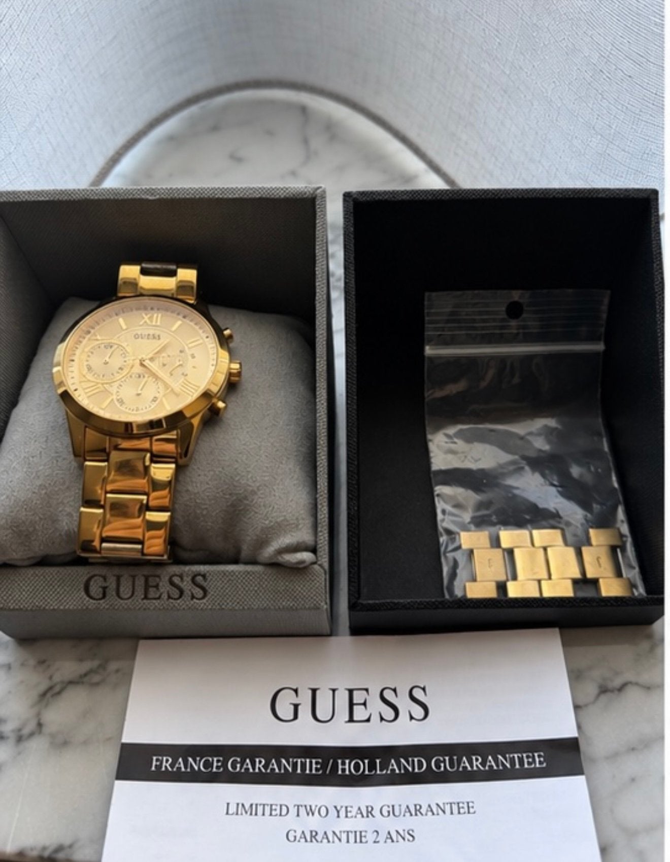 Dameshorloge Guess, Ophalen of Verzenden, Zo goed als nieuw, Guess