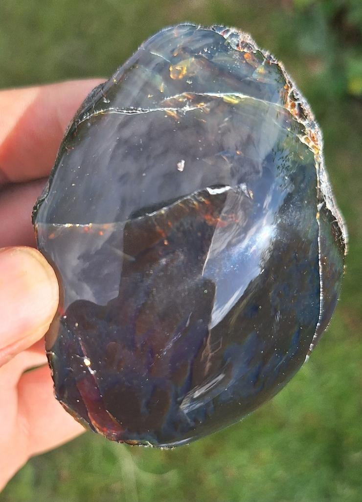 PRACHTIGE Indonesisch barnsteen donker 112gr, Verzamelen, Mineralen en Fossielen, Fossiel, Ophalen of Verzenden