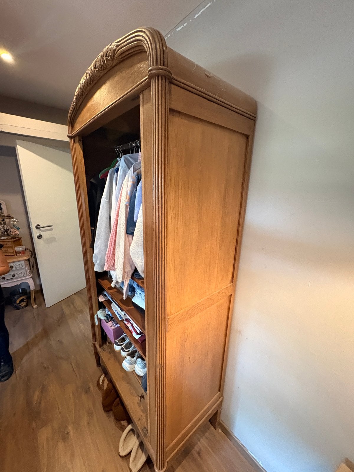 Armoire ancienne Lingère, Enlèvement, Comme neuf