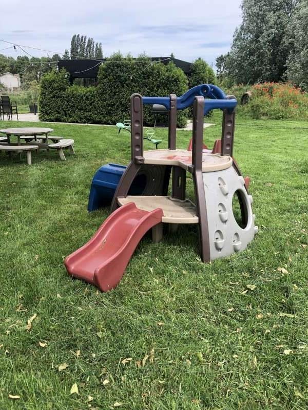 speeltuin met glijbaan, Kinderen en Baby's, Speelgoed | Buiten | Speeltoestellen, Ophalen, Gebruikt, Glijbaan