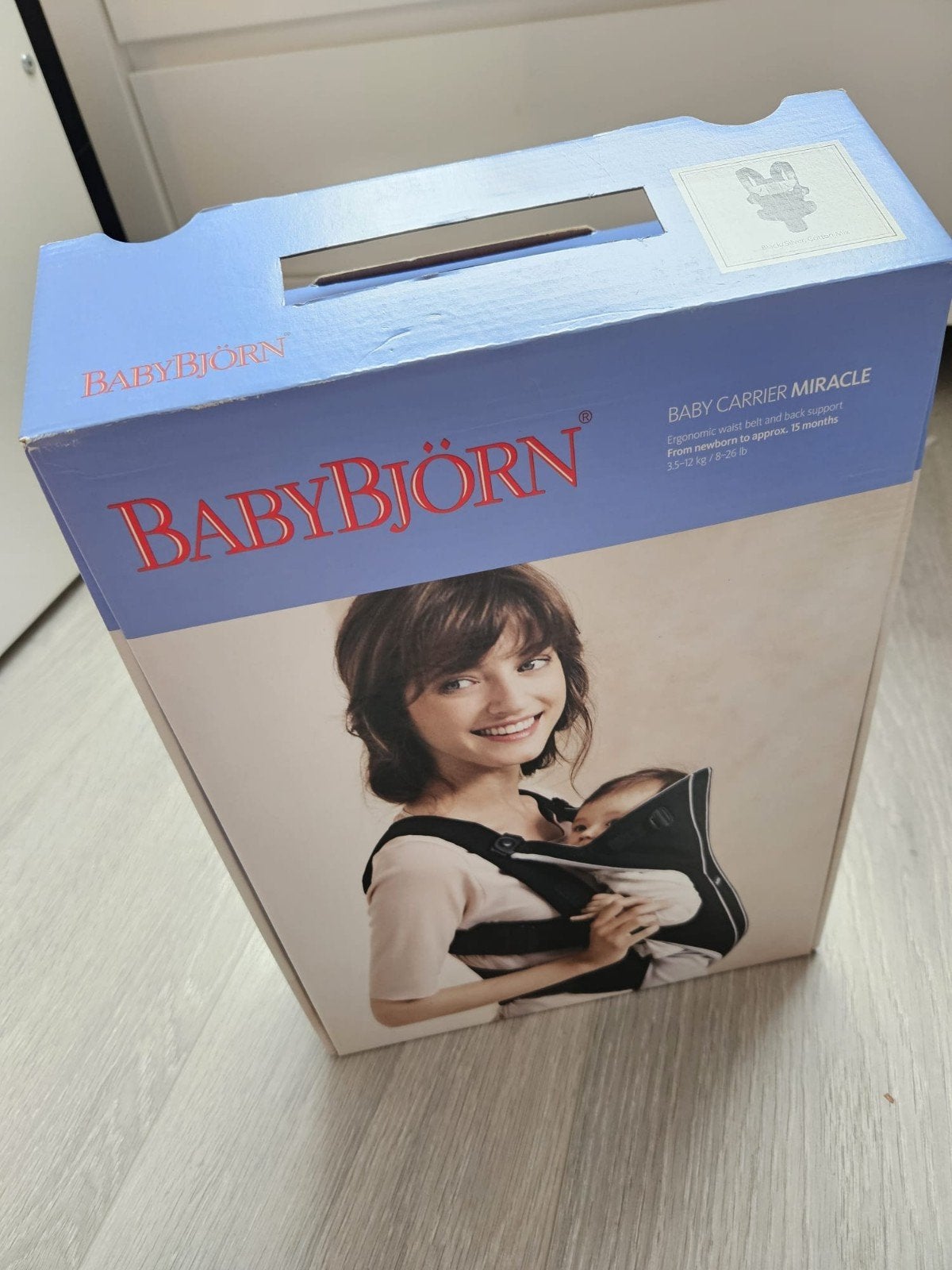 Porte-bébé BabyBjörn, Enlèvement, Porte-bébé