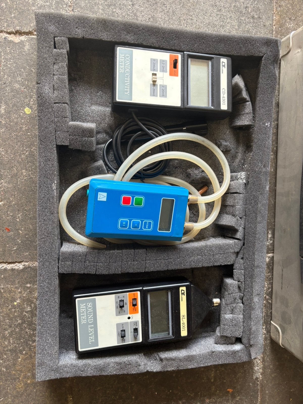 Multimètre / Appareil de mesure, Bricolage & Construction, Enlèvement, Utilisé, Son