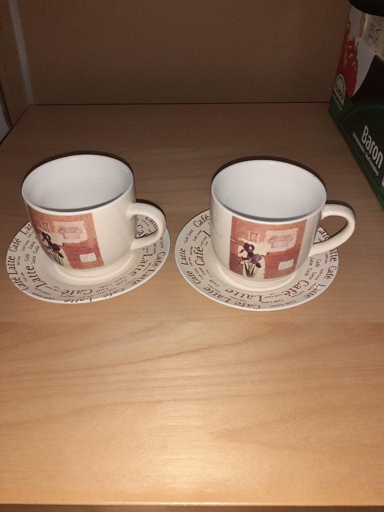 Tasses et sous tasses (lot de 2 paires identiques), Neuf, Enlèvement, Autres styles, Porcelaine