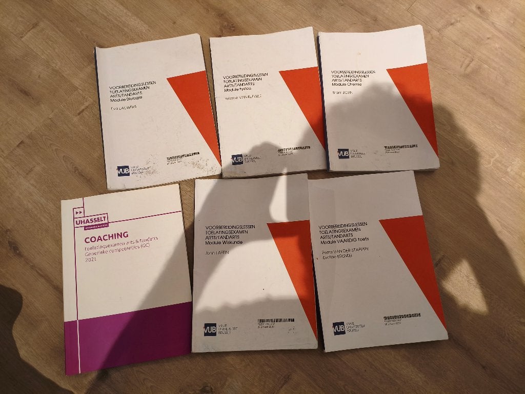 Boeken ToelatingsExamen Arts en Tandarts, Ophalen of Verzenden, Gelezen, Divers auteurs