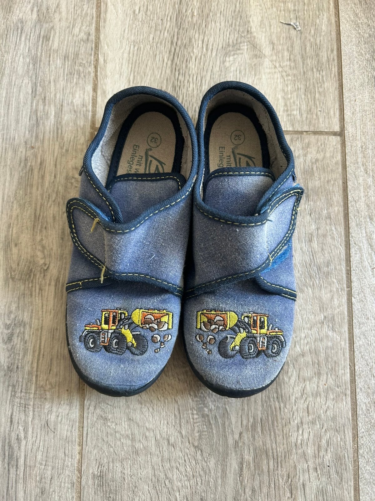 Pantouffles enfant (Superfit), Kinderen en Baby's, Babykleding | Schoentjes en Sokjes, Ophalen of Verzenden, Zo goed als nieuw