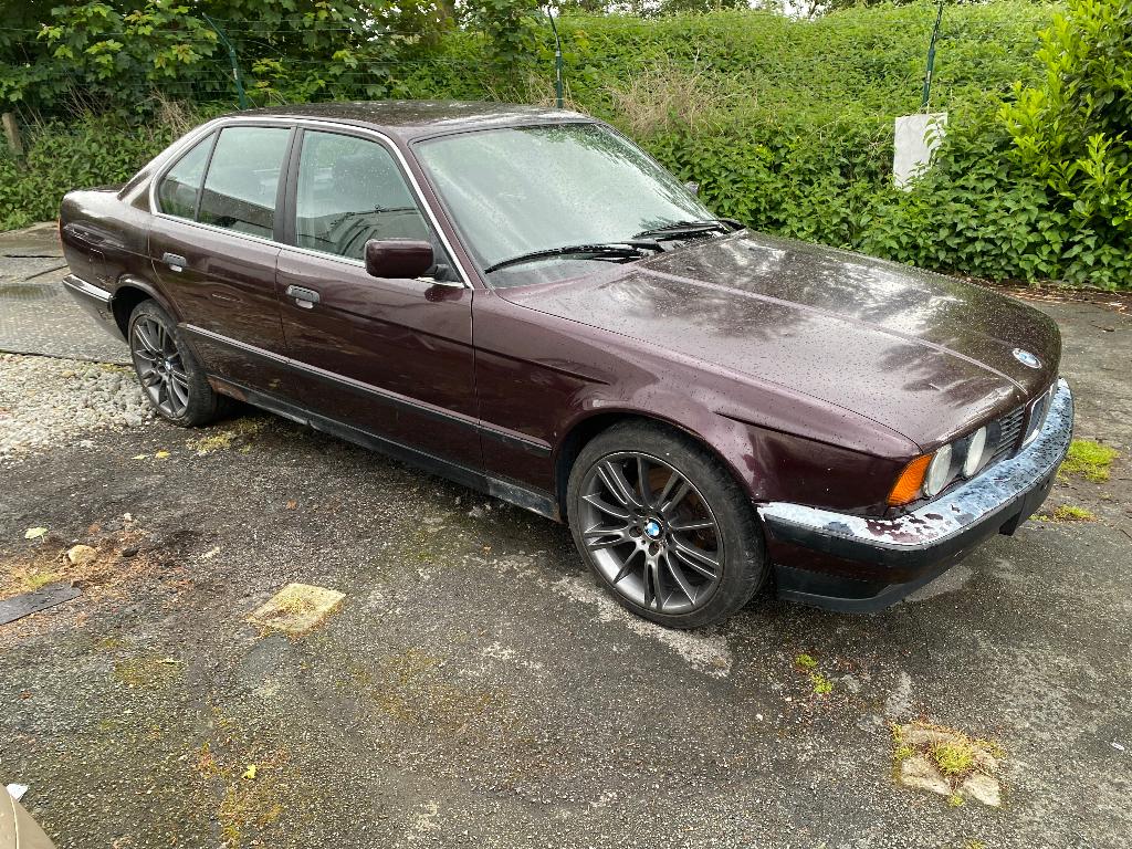 BMW E34 525TDS 200km airco lederen oldtimer, Auto's, Particulier, Leder, Te koop
