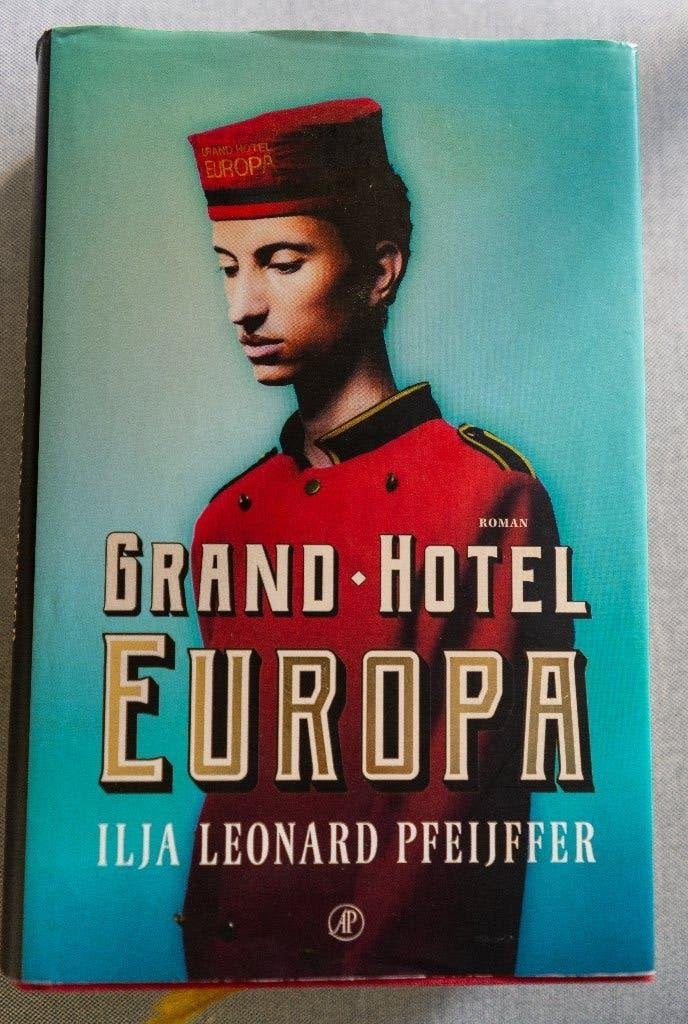 Boek Grand Hotel Europa, Boeken, Ophalen, Zo goed als nieuw, Ilja Leonard Pfeijffer, België