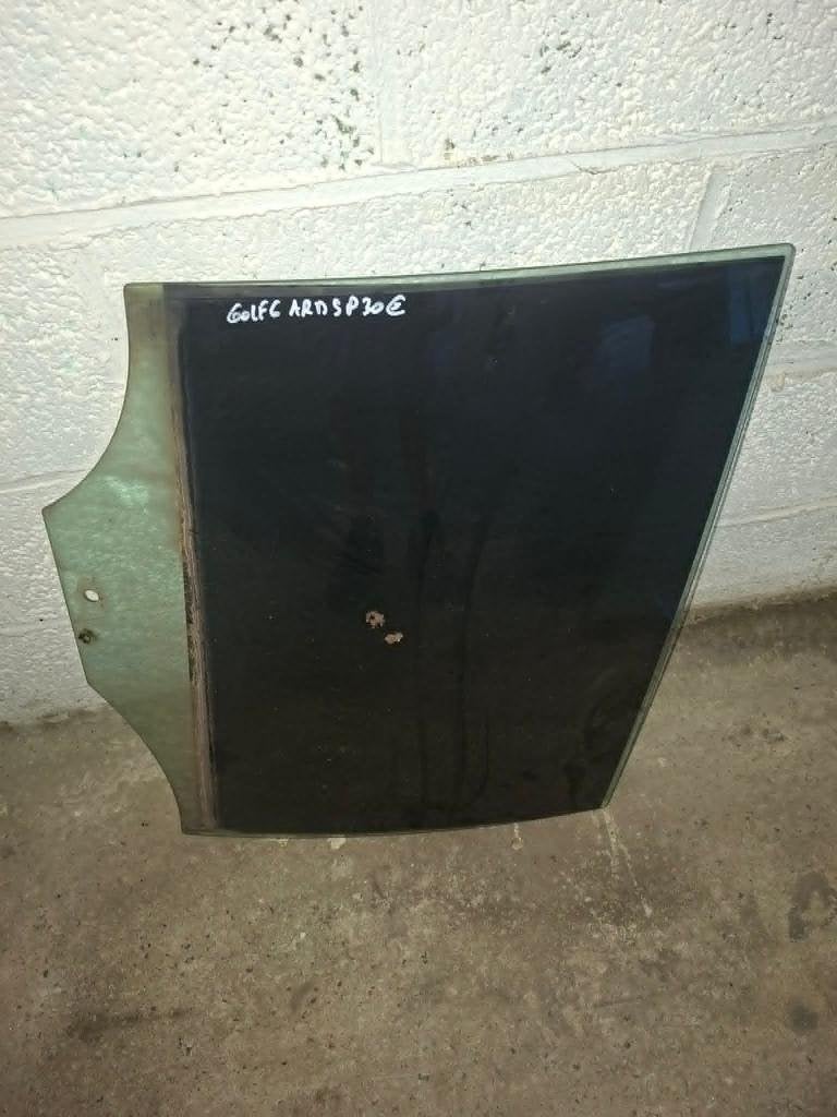 A vendre carreau arriere droit VW Golf 6 5portes, Autos : Pièces & Accessoires, Enlèvement, Utilisé, Volkswagen