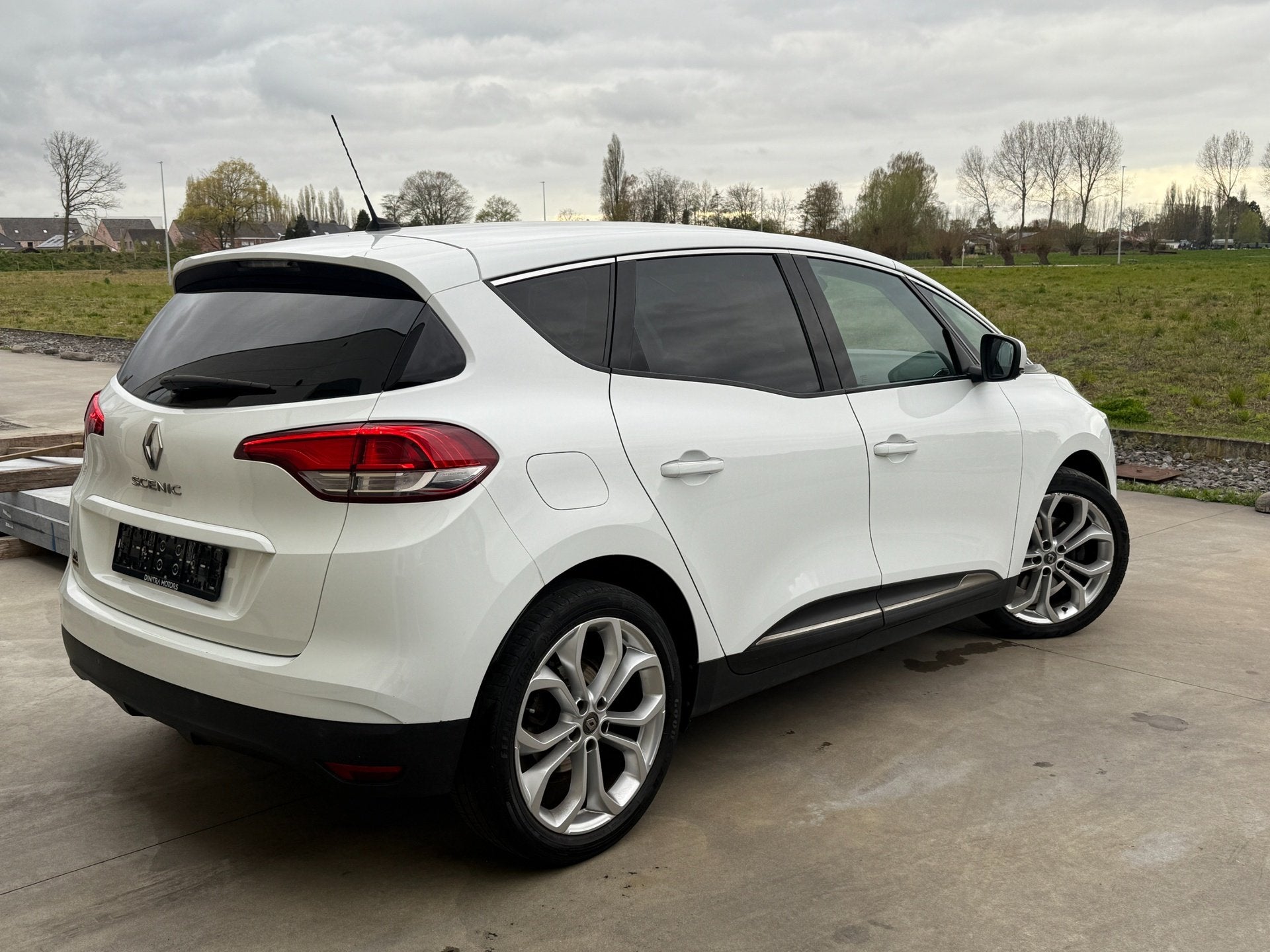 Renault Scenic, 1.2i, Led, Carplay, Full Opt,12m Garantie, 1197 cm³, Achat, Euro 6, Noir