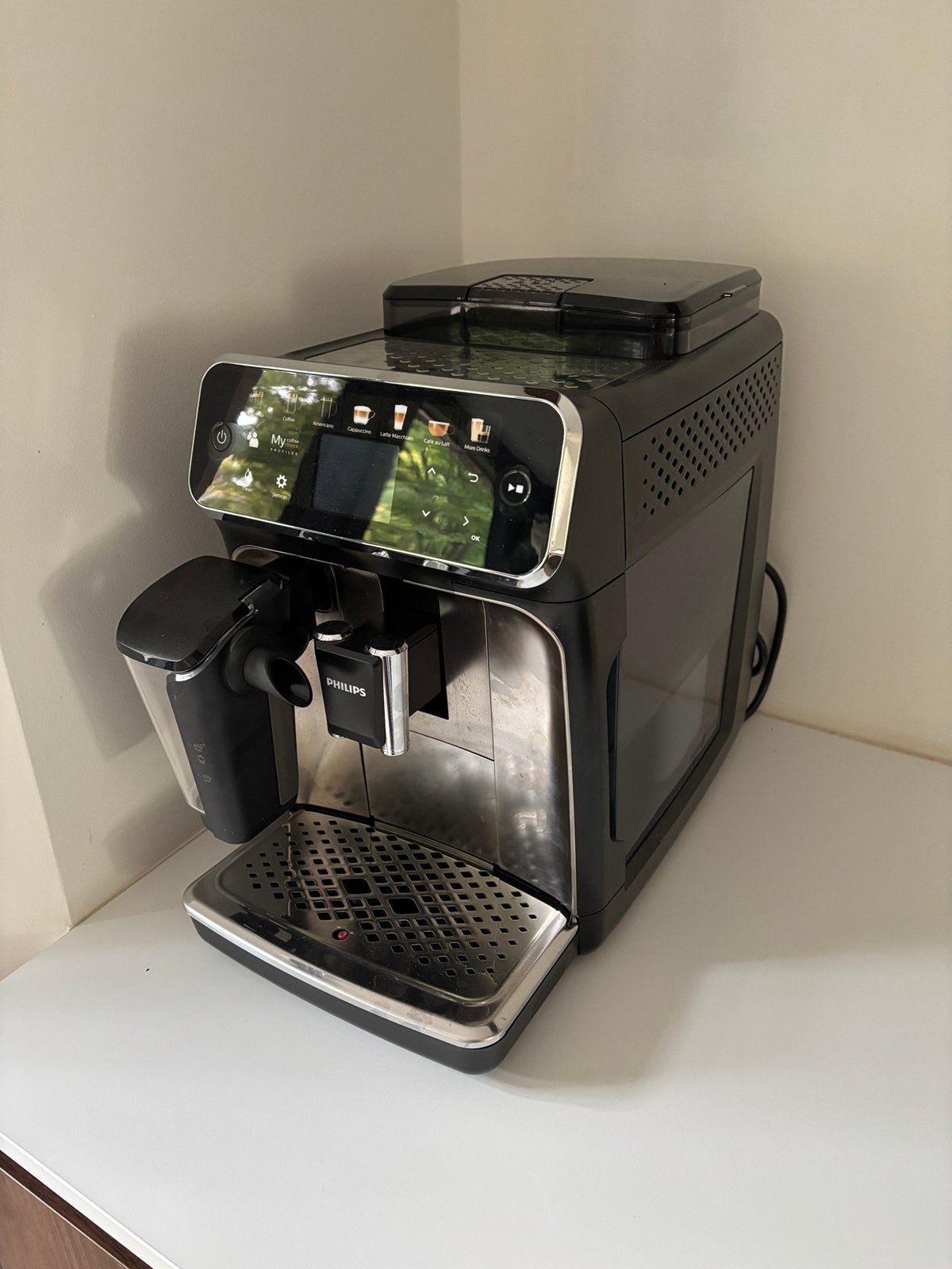 Philips Latte Go 5400 volautomatische espressomachine, Electroménager, Machine à espresso, Réservoir d'eau amovible, Café en grains