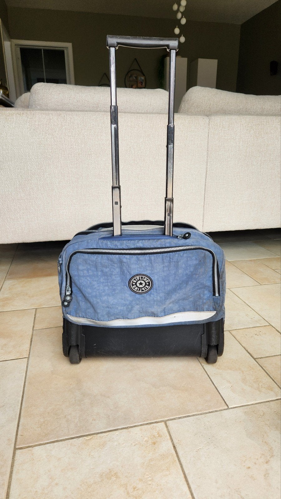 Boekentas Kipling op wielen | blauw, Handtassen en Accessoires, Koffers, Ophalen