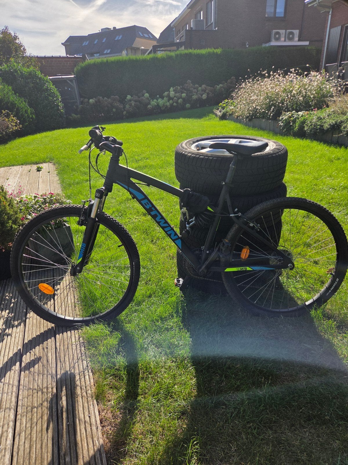 B'Twin Rockrider 340 mountainbike – 26 inch – amper gebruikt, Fietsen en Brommers, Ophalen of Verzenden, Zo goed als nieuw, Overige merken