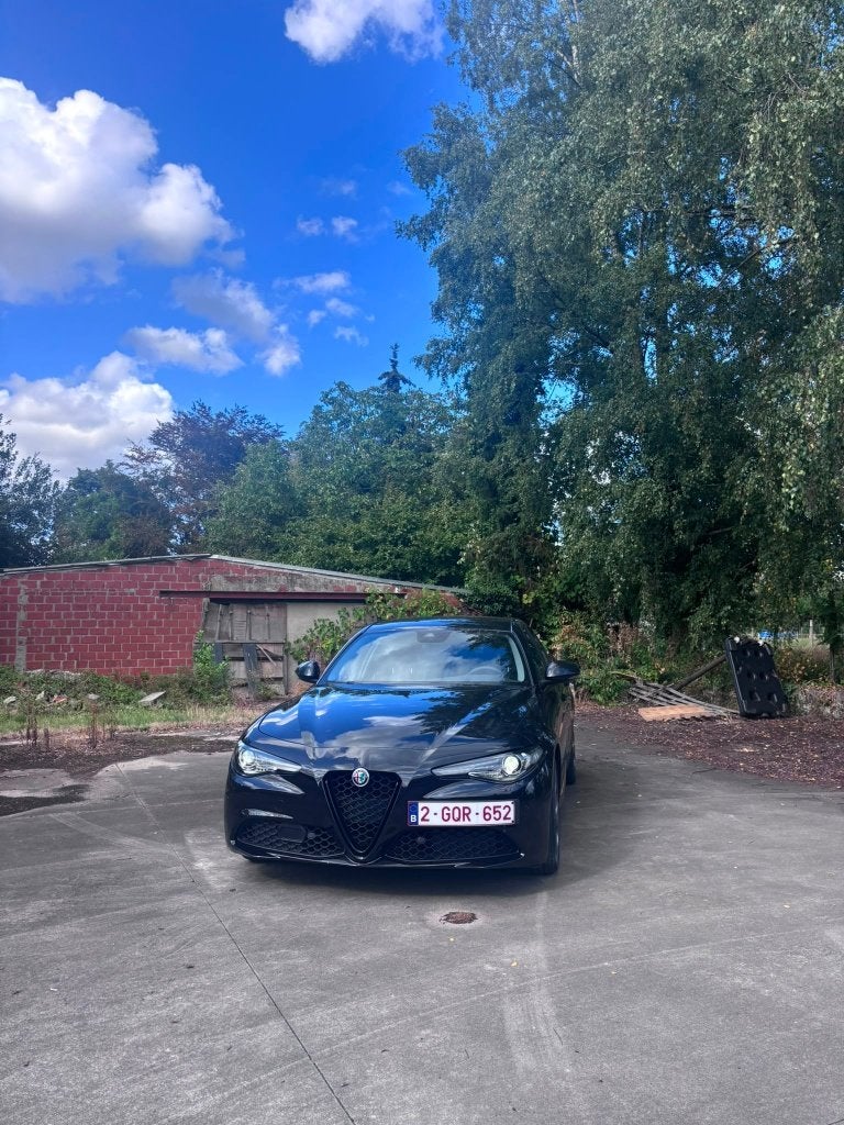 Alfa Romeo Giulia 2.0 - B-TECH - 2018 - 63.000 km, Auto's, Alfa Romeo, Automaat, Achterwielaandrijving, 4 cilinders, 1404 kg