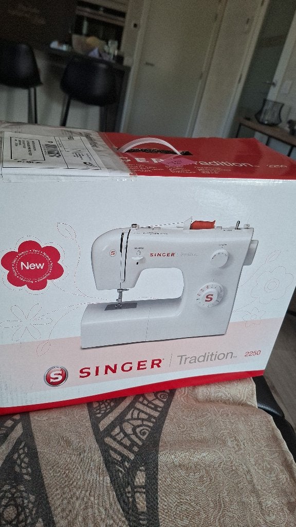 Naaimachine Singer Tradition 2250, Ophalen, Nieuw, Naaimachine, Singer