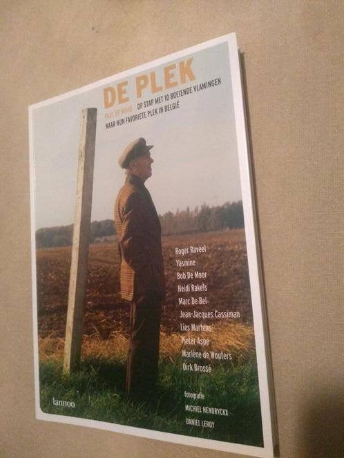 boek: de plek + buitengewoon België/Paul de Moor, Boeken, Ophalen of Verzenden, Zo goed als nieuw, Benelux, Reisgids of -boek