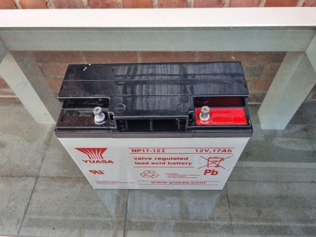 Batterie pour tondeuse autoportée ou moto, Enlèvement ou Envoi