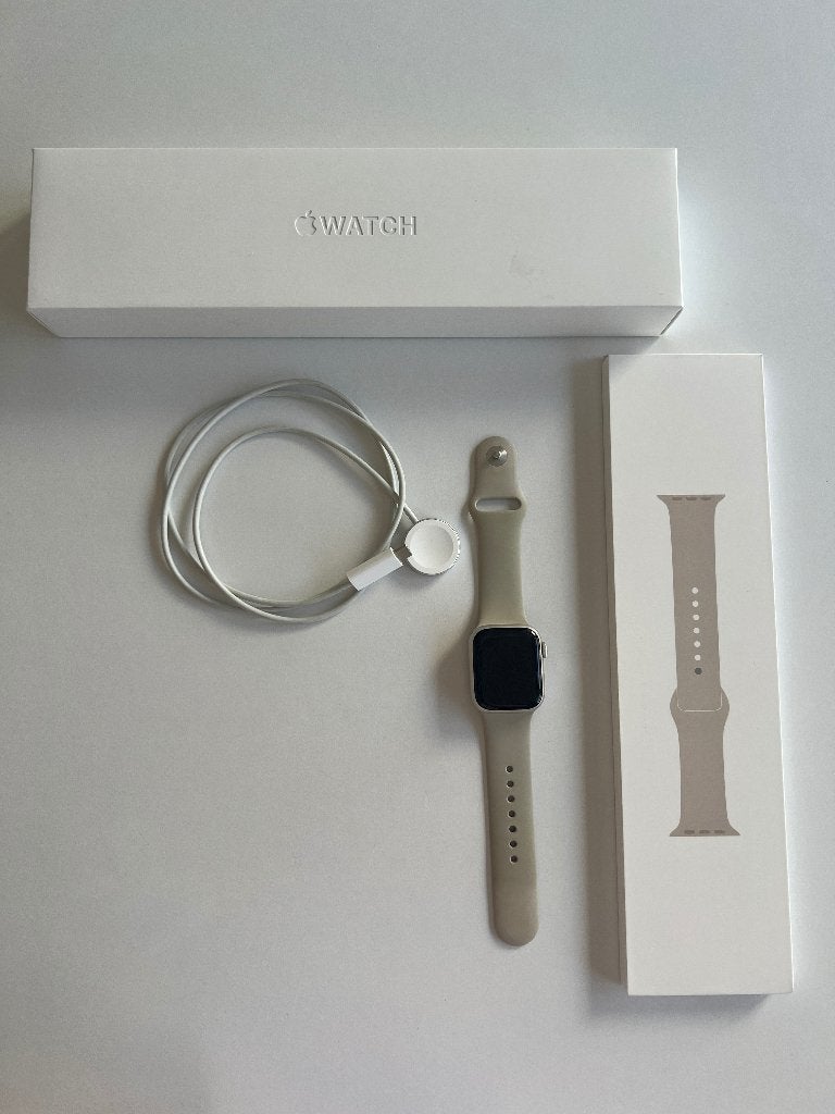 Apple Watch serie 7 - sterrenlicht, Bijoux, Sacs & Beauté, Montres connectées, Utilisé, iOS, Argent, Distance, GPS, Battement de coeur