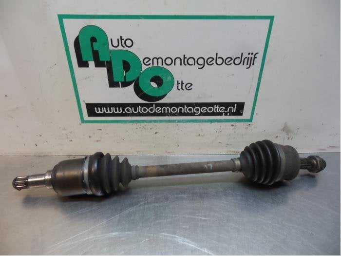 Aandrijfas links-voor van een Fiat Panda (Panda 03-), Gebruikt, -, -, Ophalen of Verzenden