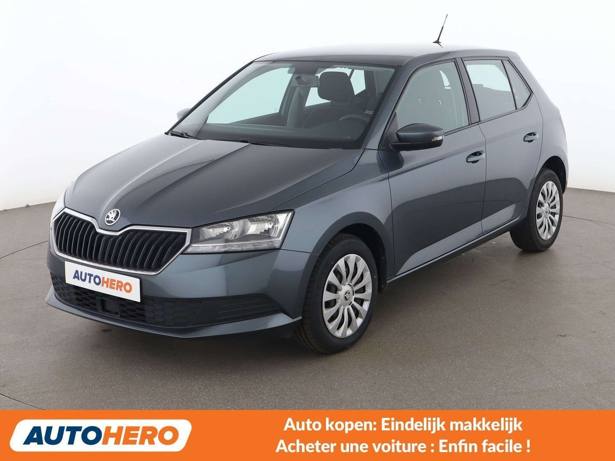 Skoda Fabia 1.0 MPI Ambition (année de construction 2019), Autos, Argent ou Gris, Achat, Euro 6, Boîte manuelle