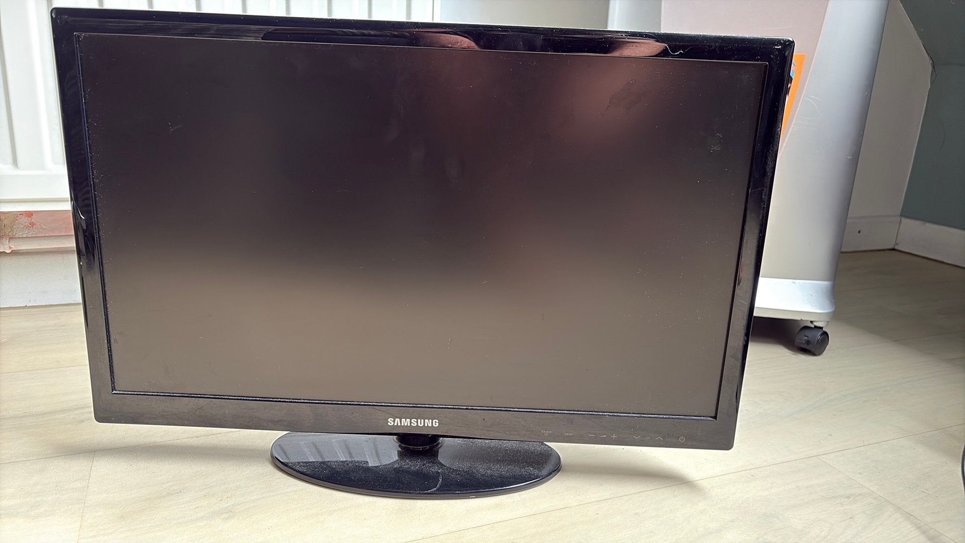 Samsung 22  inch ful HD, Audio, Tv en Foto, Televisies, Ophalen, Gebruikt, Full HD (1080p), Samsung