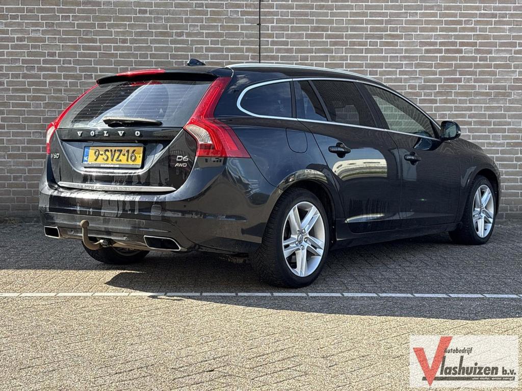 Volvo V60 2.4 D6 AWD Plug-In Hybrid Summum | Camera | Climat, Auto's, Automaat, 48 g/km, Zwart, Break