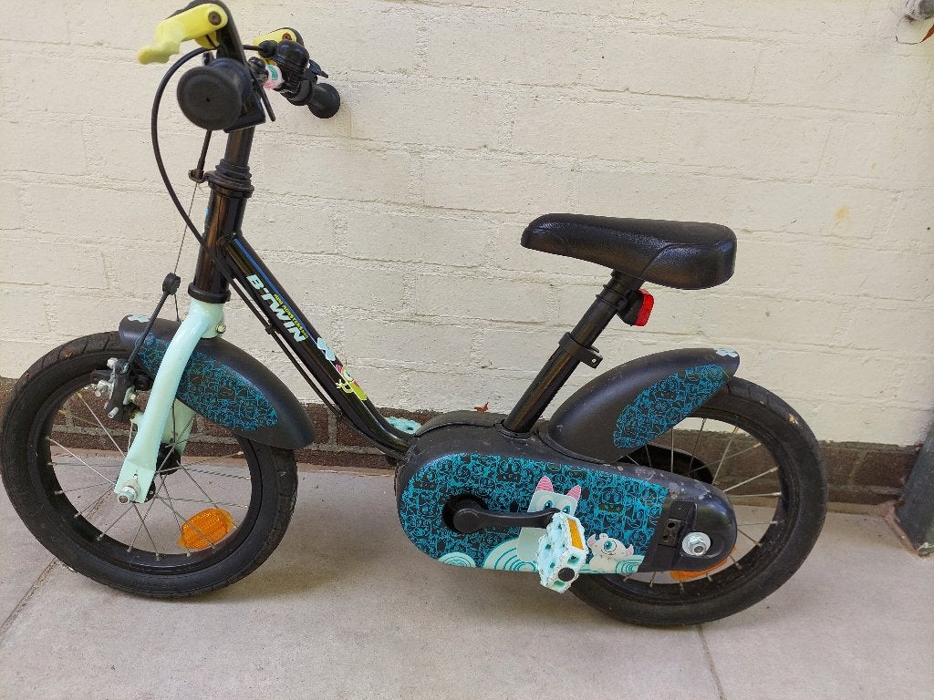 Decathlon btwin fiets 15 inch, Fietsen en Brommers, Fietsen | Kinderfietsjes, Ophalen, Zijwieltjes, Gebruikt, Minder dan 16 inch