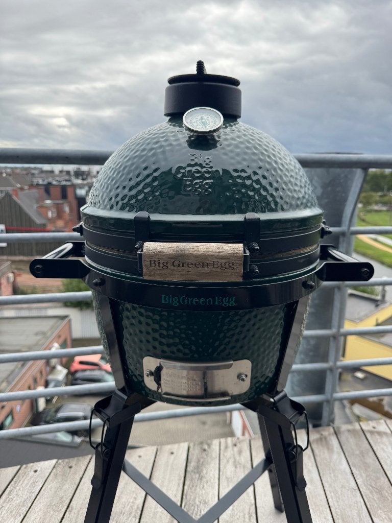 Big Green Egg Mini Max, Ophalen, Zo goed als nieuw, Big Green Egg, Met accessoires