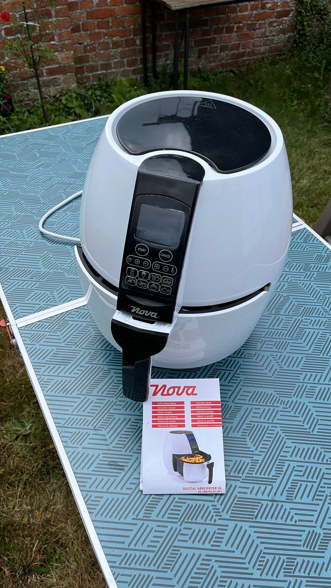 Airfryer Nova XL, Ophalen, Zo goed als nieuw, Airfryer XL, 750 t/m 999 gram