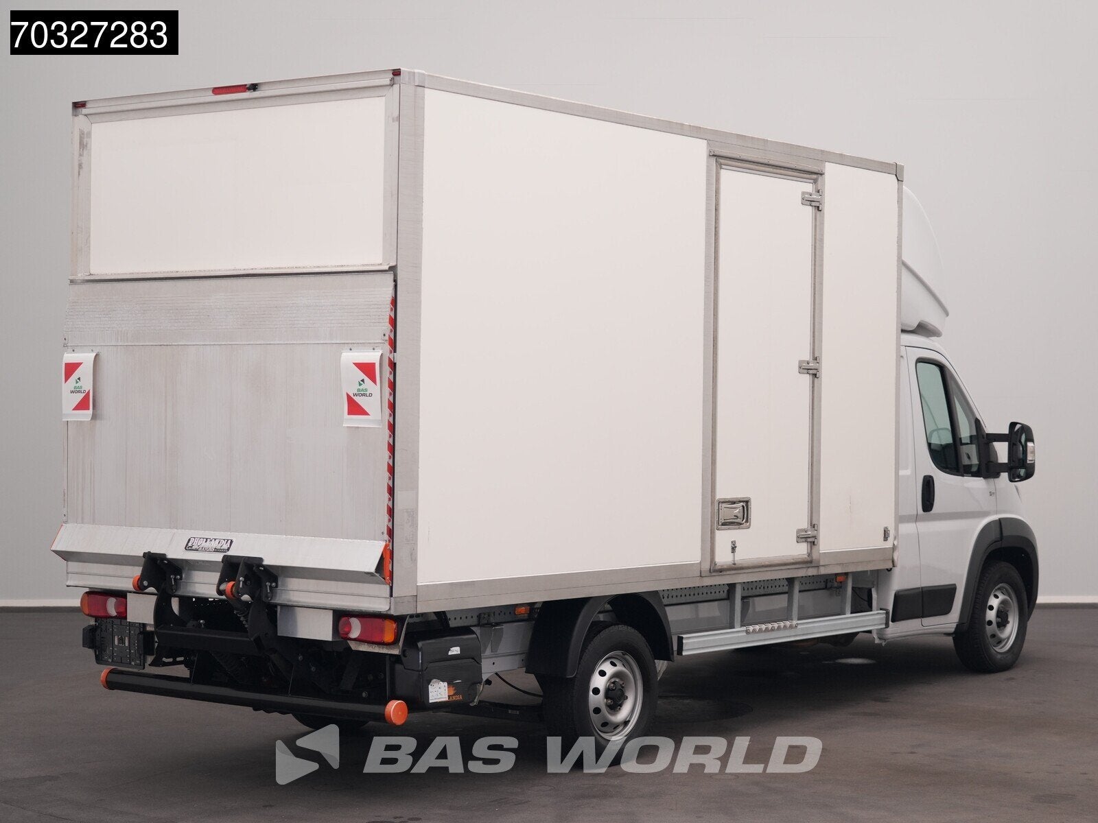 Fiat Ducato 130pk Laadklep D'Hollandia Zijdeur Bakwagen Airc, Gebruikt, Euro 6, 4 cilinders, Start-stop-systeem