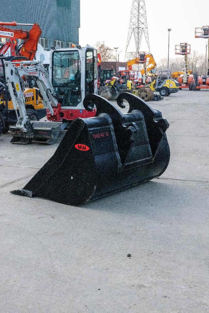 godets pour machines de 15 à 21 tonnes (connexion CW30), Enlèvement, Excavatrice