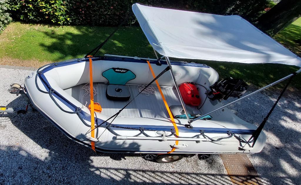 Très beau Zodiac Mercury sans permis, Sports nautiques & Bateaux, Essence, Remorque, Enlèvement, Zodiac
