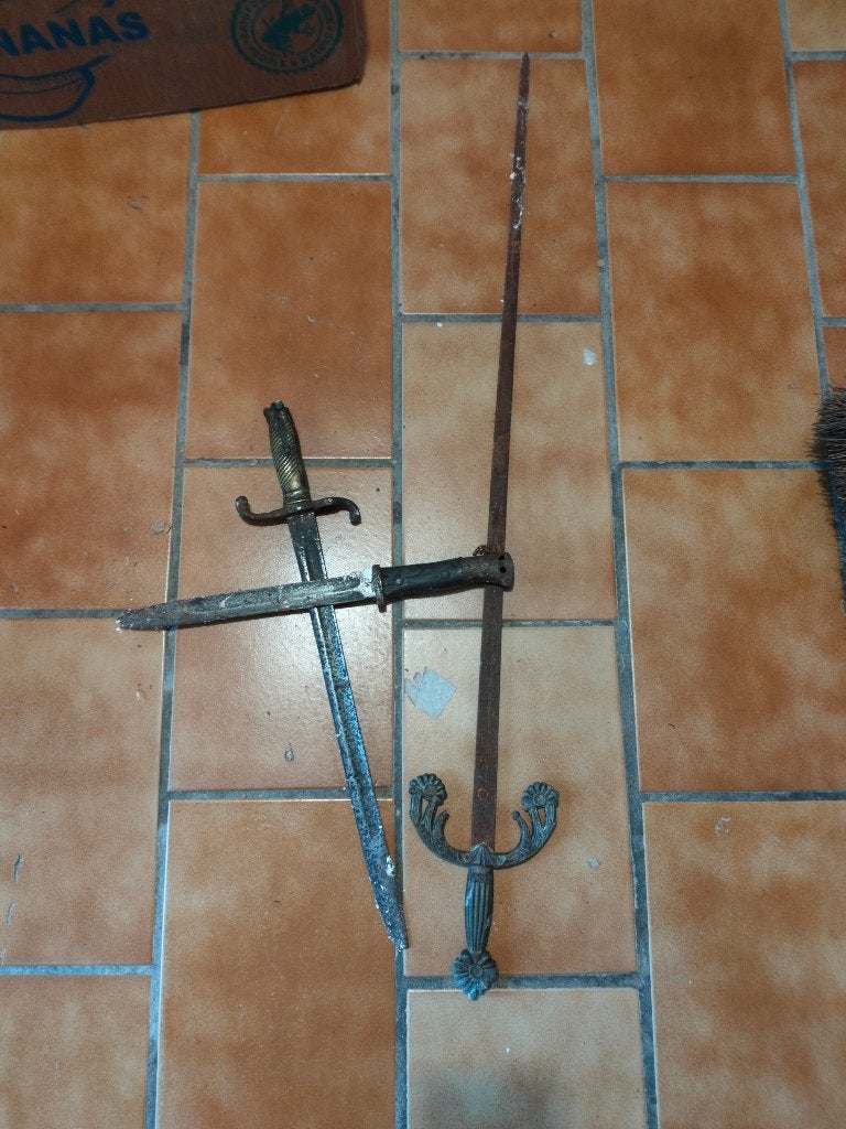 Lot de baillonete, Collections, Enlèvement ou Envoi, Armée de terre, Couteau ou Poignard