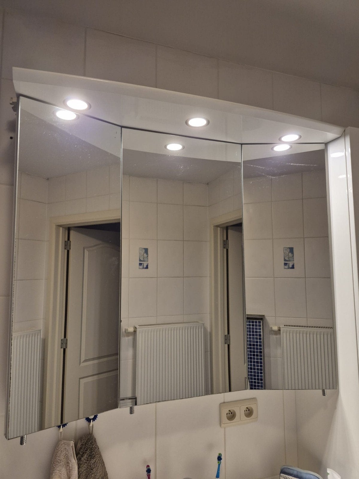 meuble haut étagère miroir de sdb, Enlèvement, Utilisé