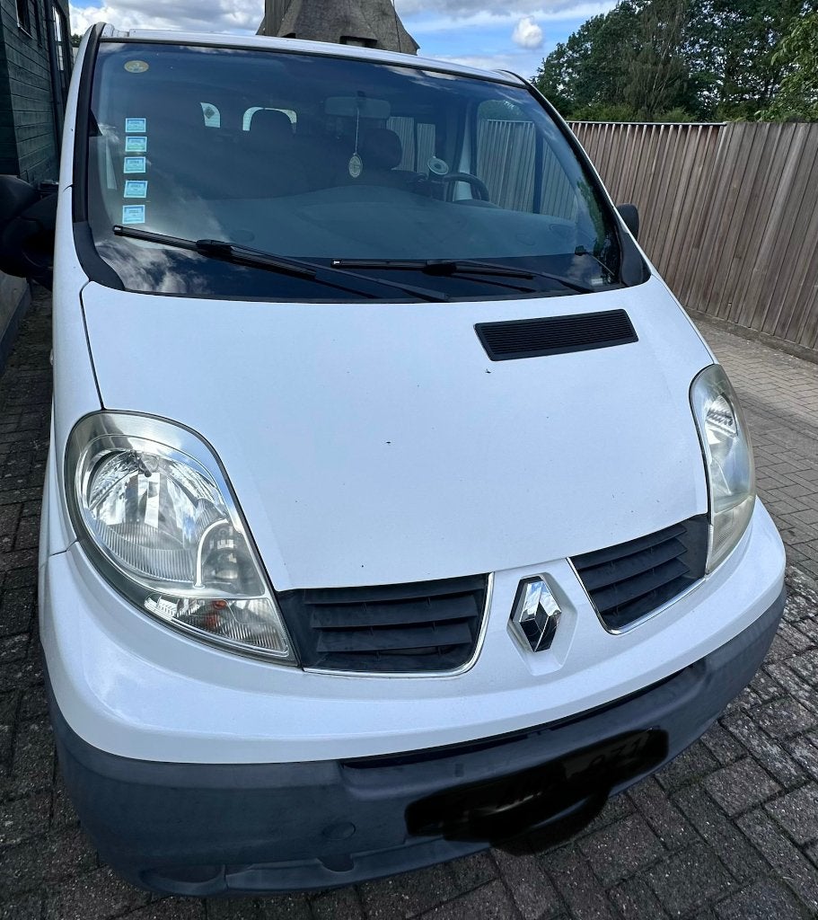 Renault Trafic 2.0 DCi 115 L2H1 Grand Confort Dubbele Cabine, Auto's, Bestelwagens en Lichte vracht, Voorwielaandrijving, Stof