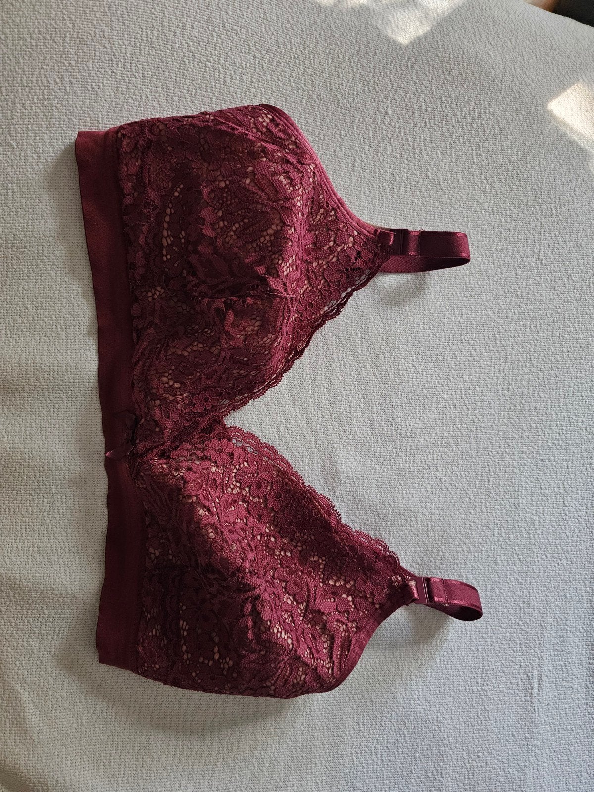 Hunkemöller voedingsbh's 90E - gebruikt voor 1 zwangerschap, Kleding | Dames, Ondergoed en Lingerie, Ophalen of Verzenden, BH