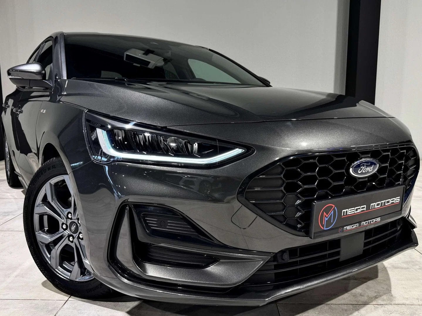 Ford Focus 1.0i TURBO 125CV ST-LiNE" ViRTUAL COCKPiT CARPLAY, Auto's, Focus, Stof, Gebruikt, Bedrijf