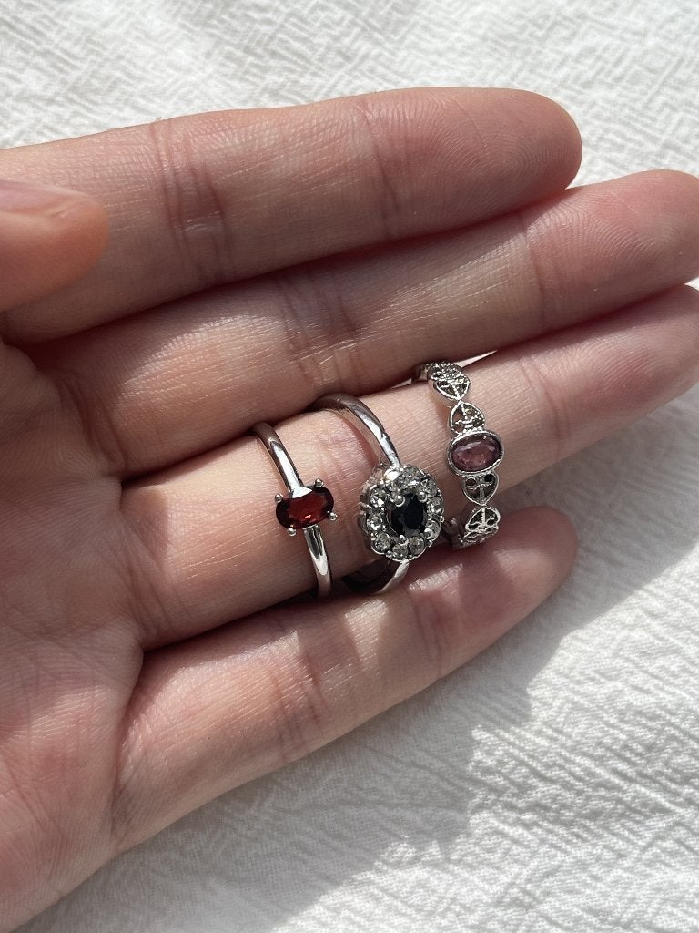 Elegante Kristal Ringen met Verstelbare Band, Handtassen en Accessoires, Ringen, Ophalen of Verzenden, Nieuw, Rood
