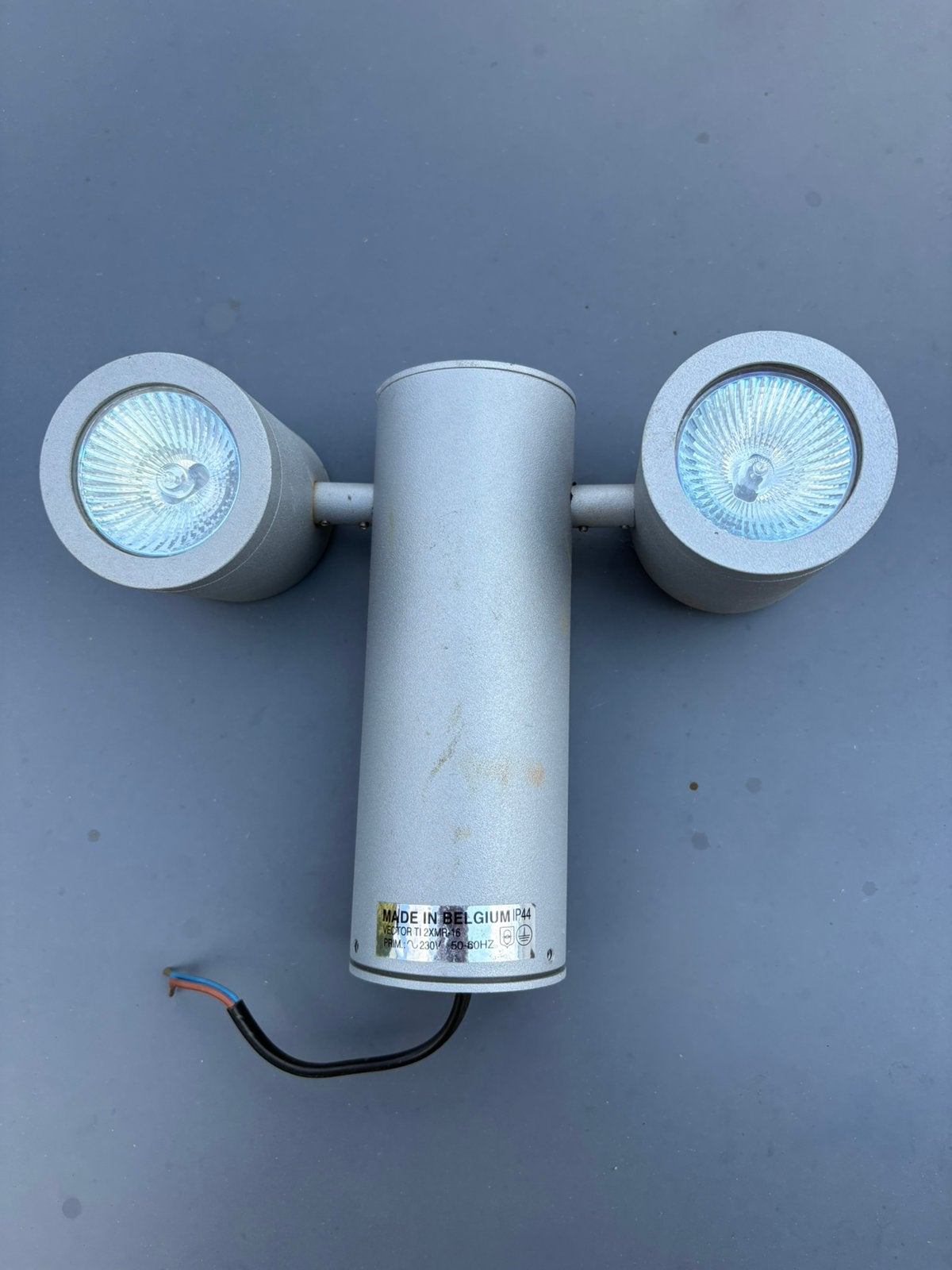 spot, Huis en Inrichting, Lampen | Spots, Ophalen of Verzenden, Zo goed als nieuw, Buitenspot, Waterdicht