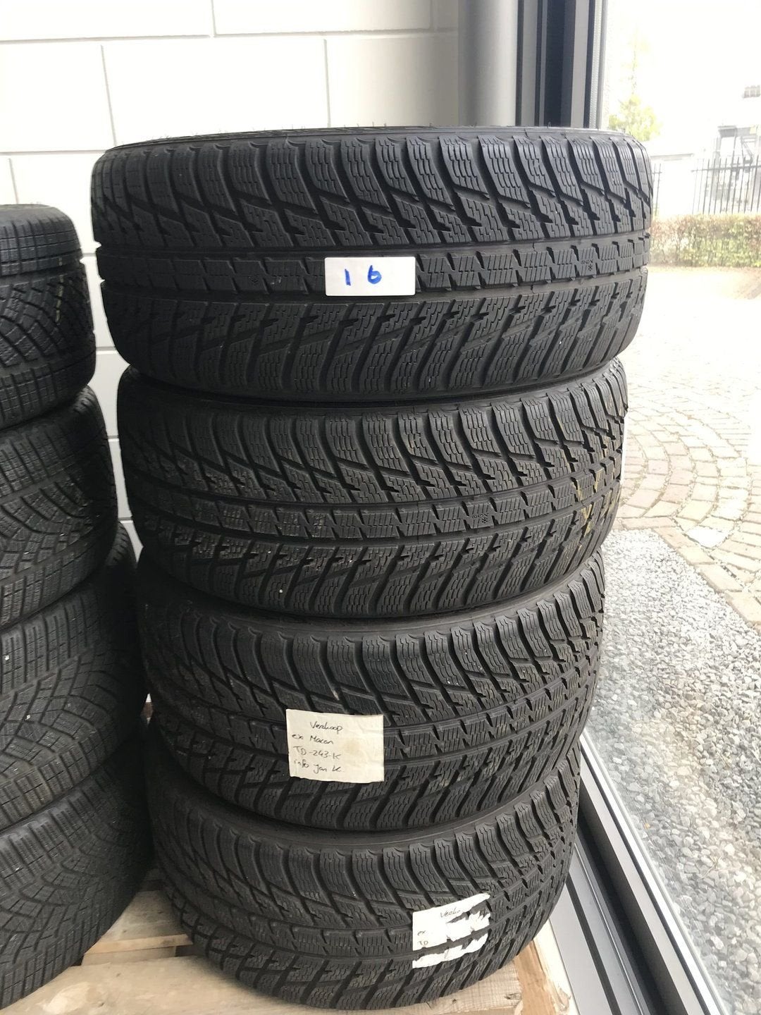 S Porsche Macan  winterbanden 265-40-21 / 295-35-21   8mm, Autos : Pièces & Accessoires, Pneus hiver, -, 265 mm, -