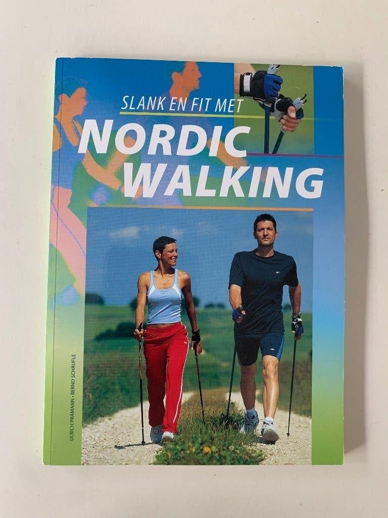 Slank en fit met nordic walking Ulrich Pramann, Ophalen of Verzenden, Nieuw, Lopen en Fietsen